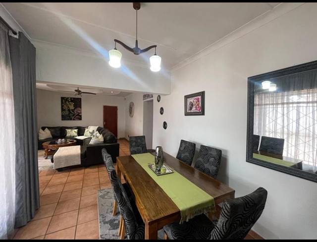 3 BEDROOM HOUSE FOR SALE IN LEONDALE